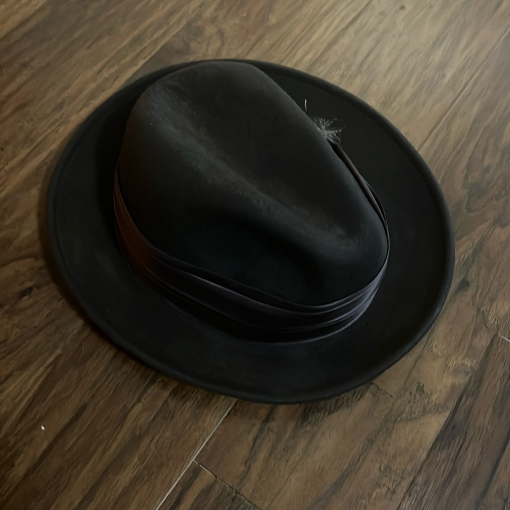 Stacy Adam hat